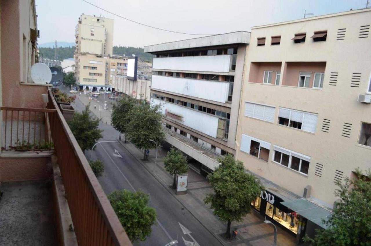 Center Lux Apartment Podgoriţa Exterior foto